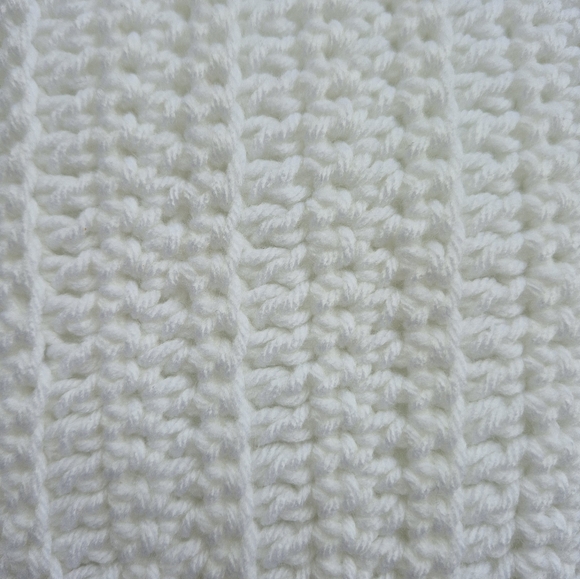 Pillow With Crochet Granny Squares - Picture 5 of 9